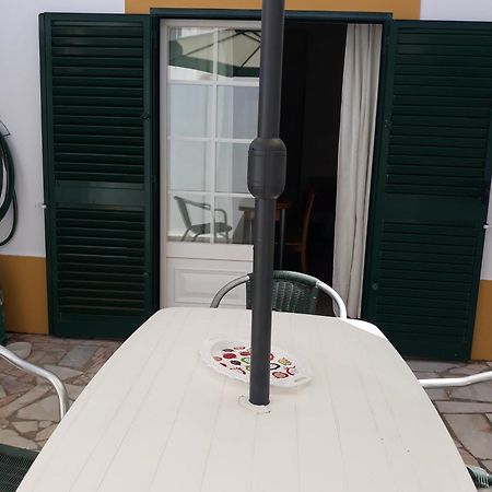 ヴィラ・ノヴァ・デ・ミルフォンテス Casa Da Ziヴィラ エクステリア 写真